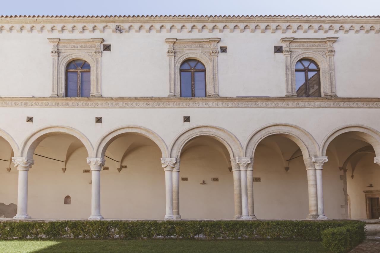 Foresteria Dell'Abbazia Montescaglioso Exterior foto
